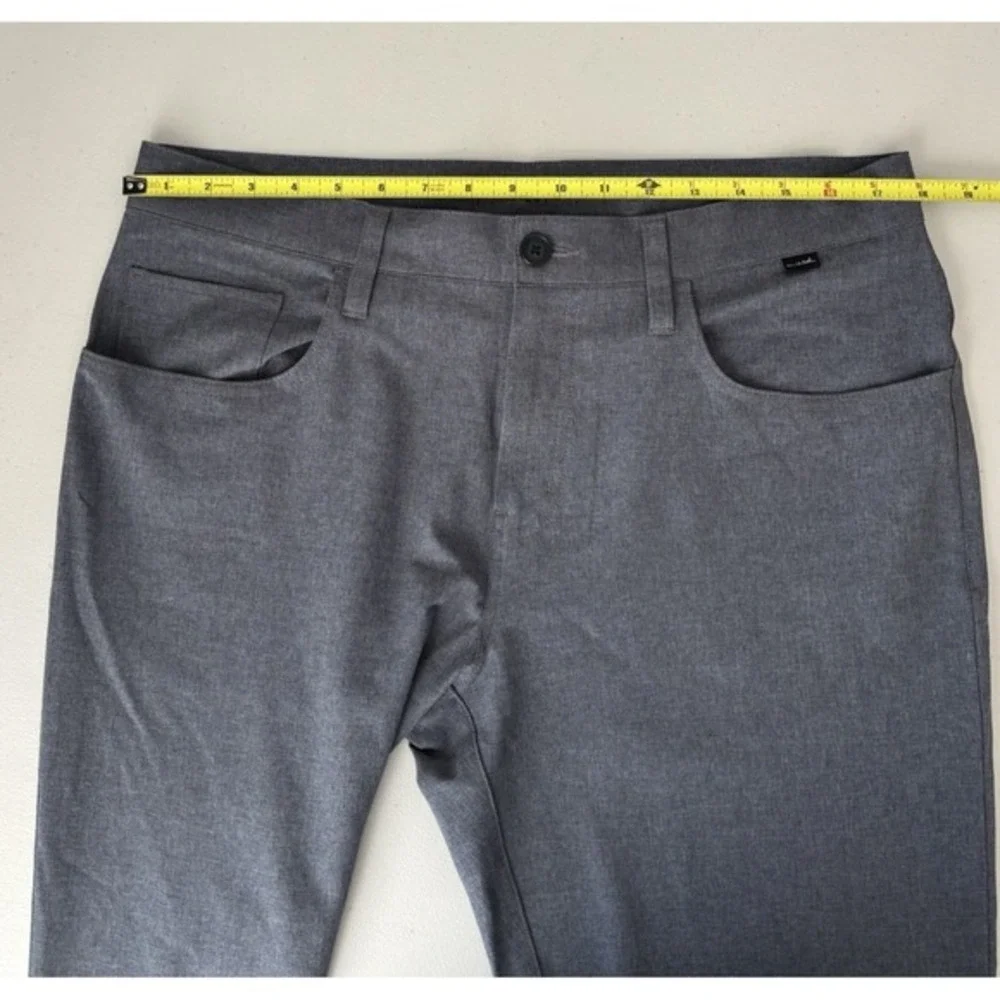 Travis Mathew Mens Golf Pants 34x32‎ Performance Heathered Gray Chino Stretch - Picture 10 of 13